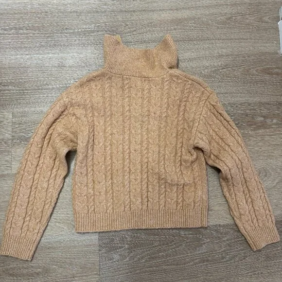 Cable Knit Zip Neck Sweater - Picture 3 of 6